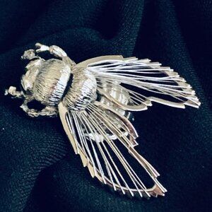 Queen Bee Brooch Signed Monet Vintage Silver Tone Bumble Bee Pin